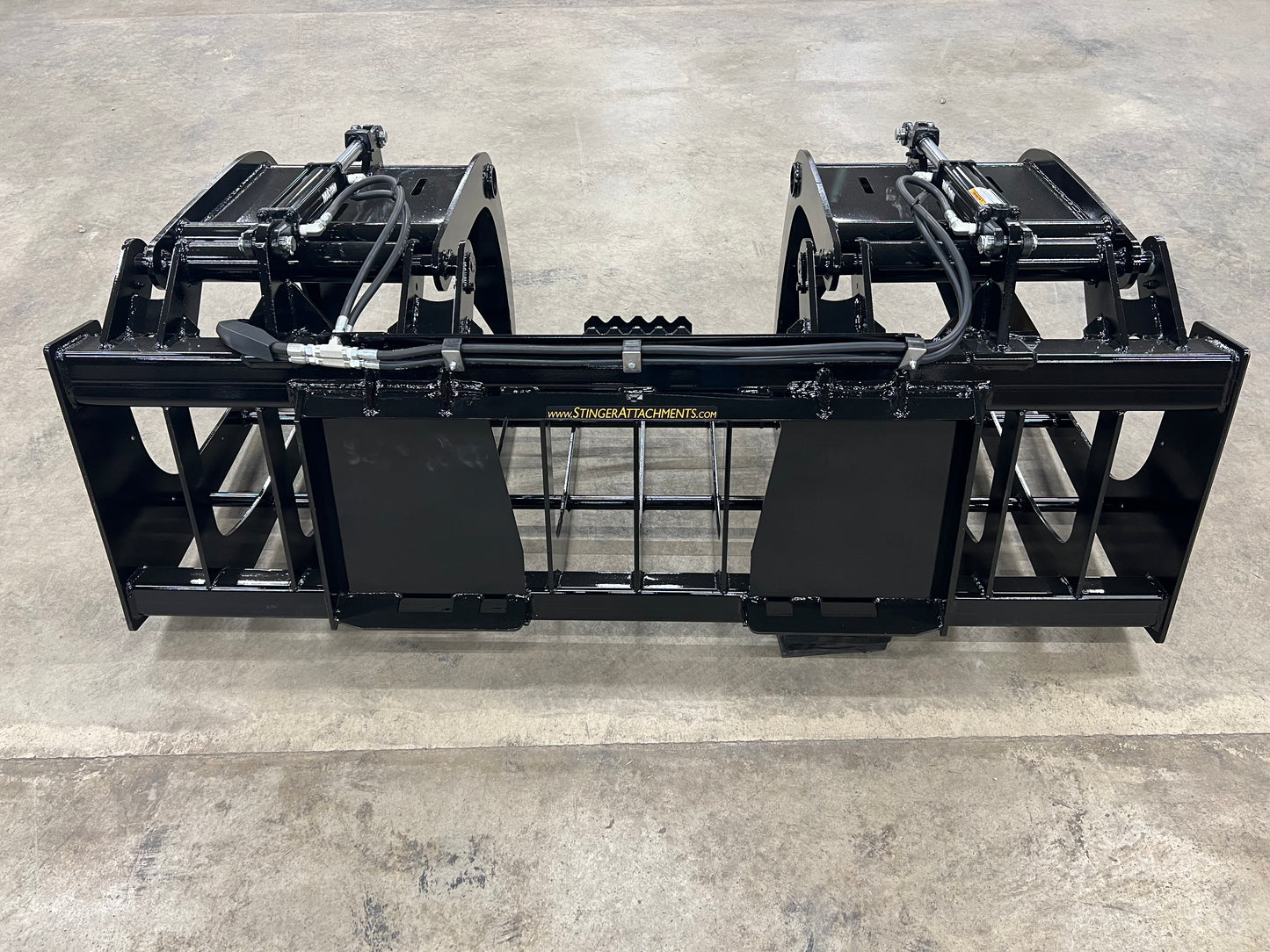 Stinger Attachments Root & Rock Grapple for Skid Steer
