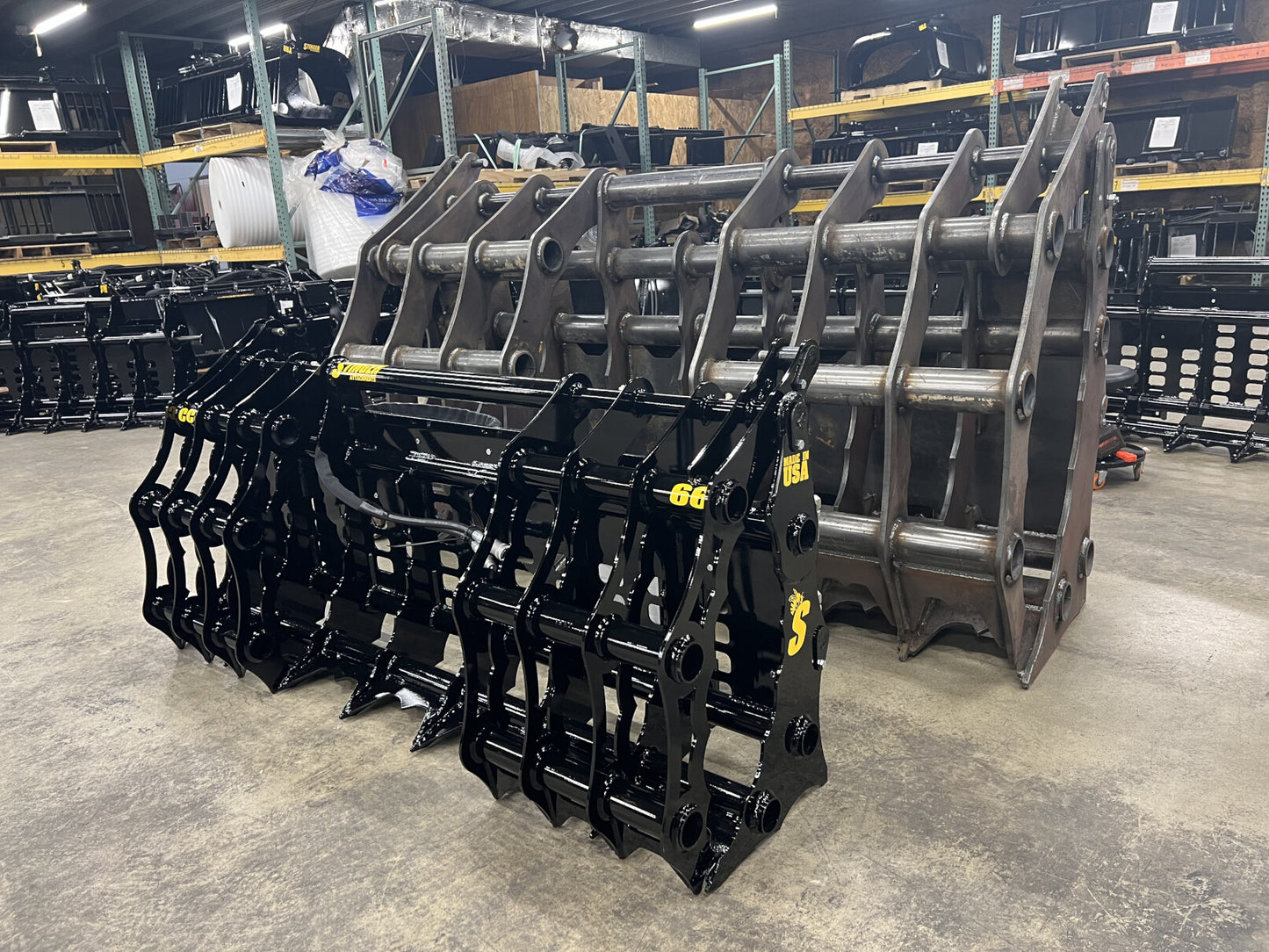 Stinger Attachments Extreme Duty Clam Grapple for Wheel Loader