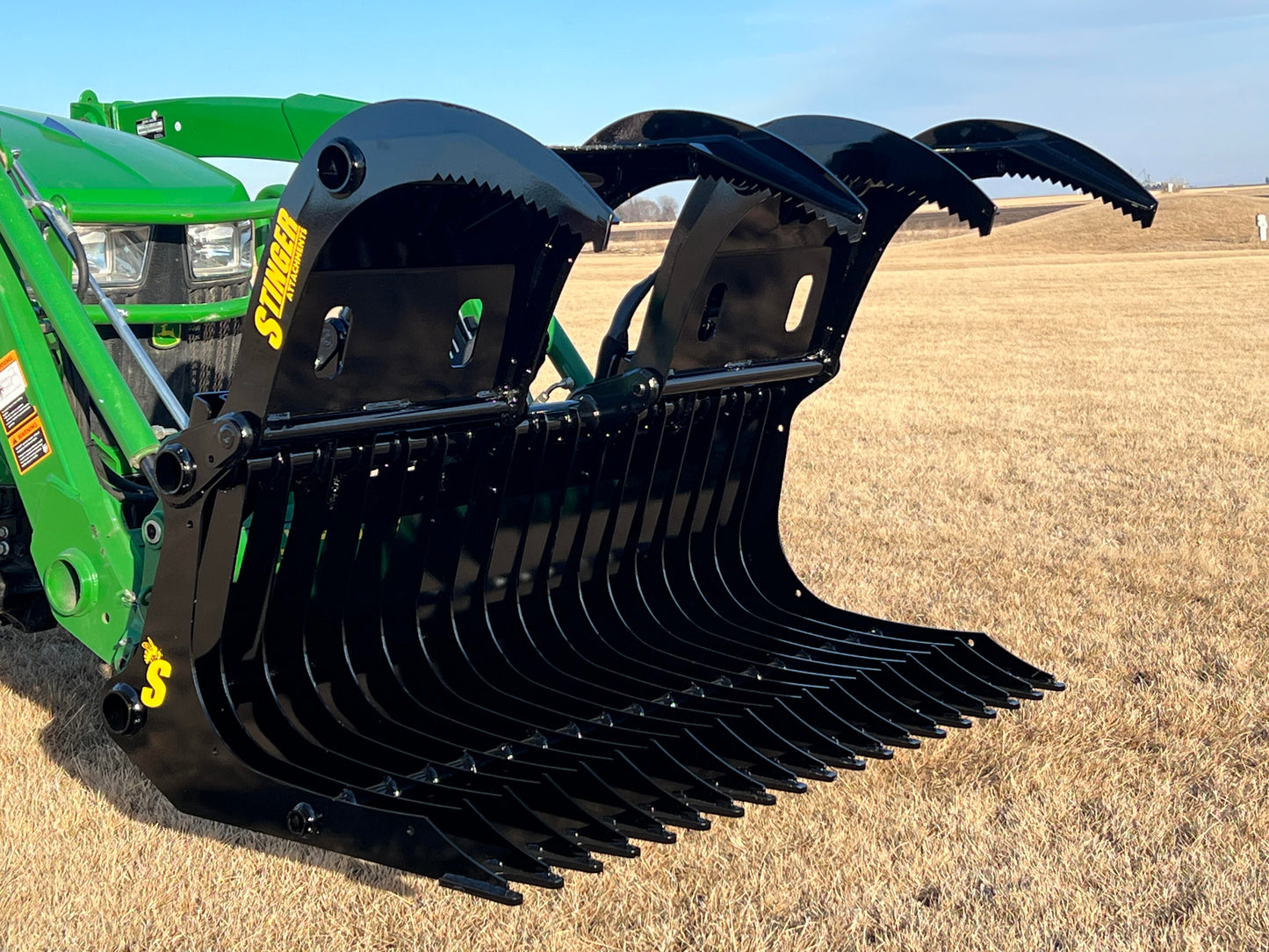 Stinger Attachments Compact Rock Grapple
