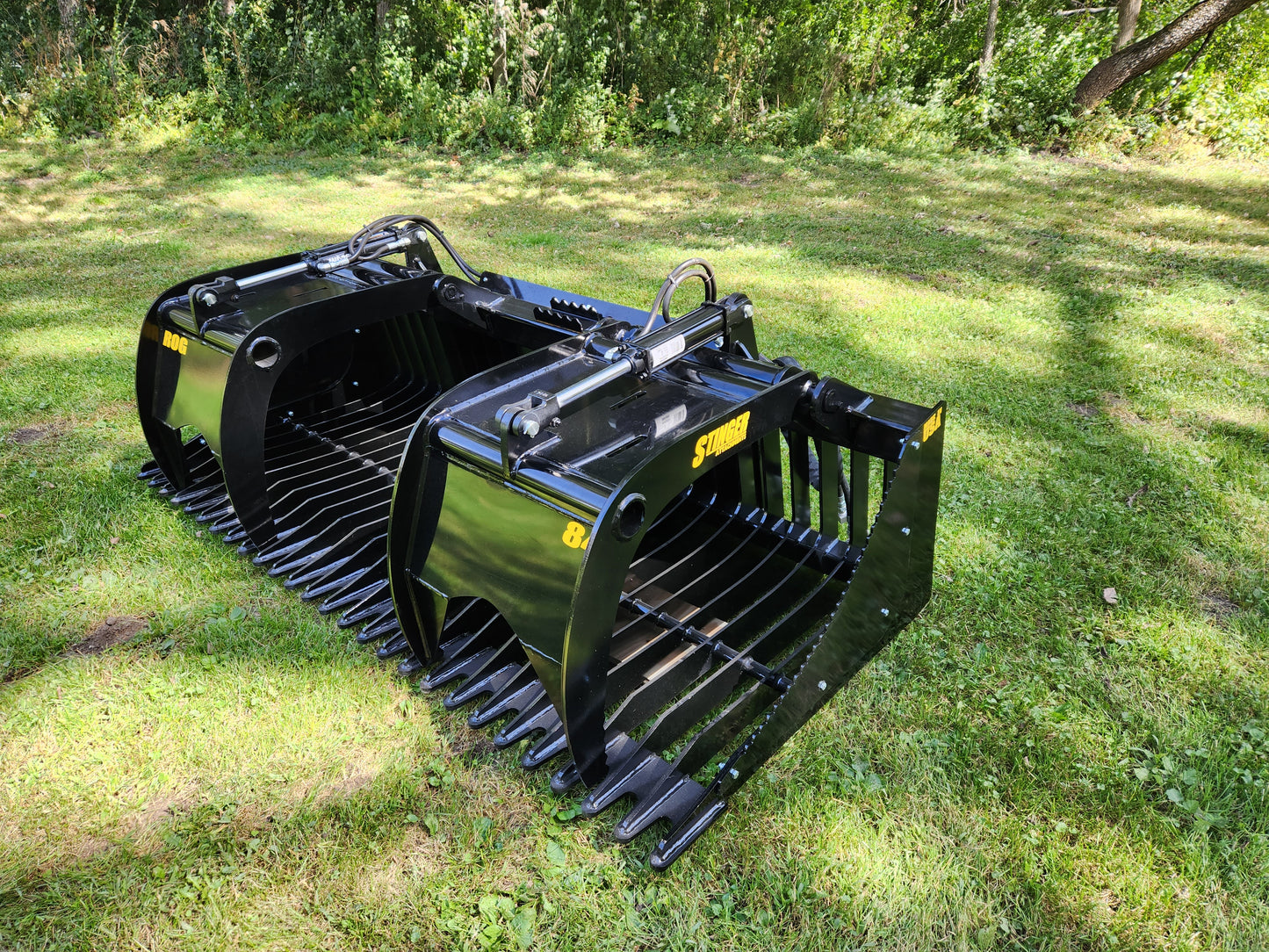 Stinger Attachments Open Sides Rock Grapple for Tractor