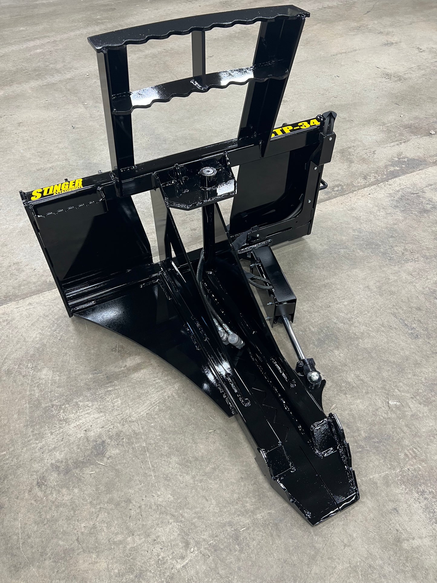 Stinger Attachments Tree & Post Puller for Compact Tractor
